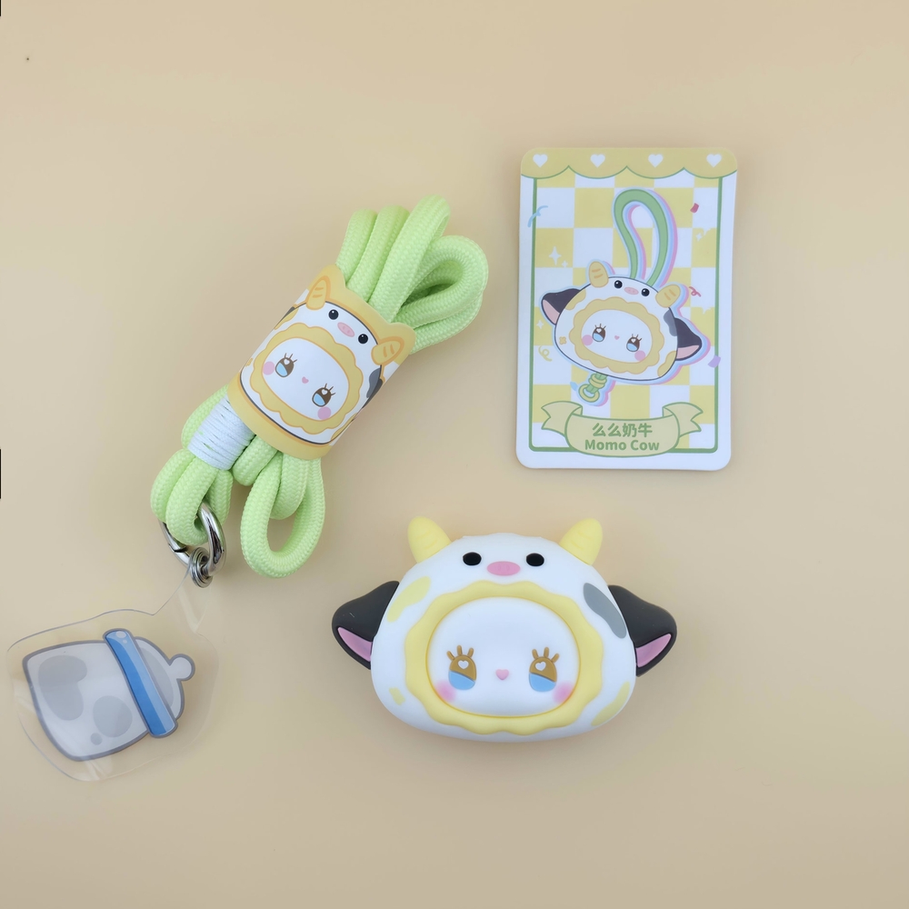 EMMA Secret Forest Animal Park Series Phone Strap Blind Box (Momo Cow)